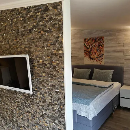 Grande Deluxe Apartman *