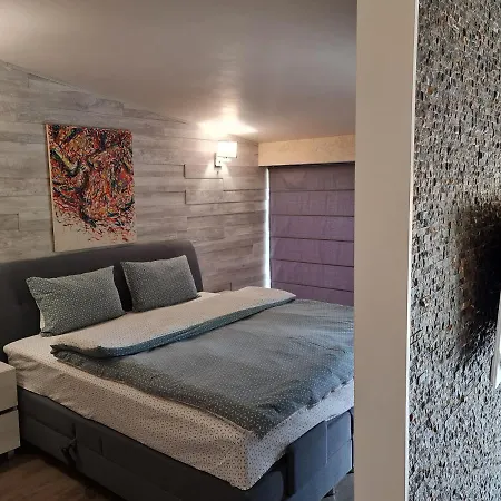 Grande Deluxe Apartment Sliven