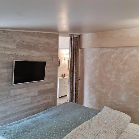 Grande Deluxe Apartman *