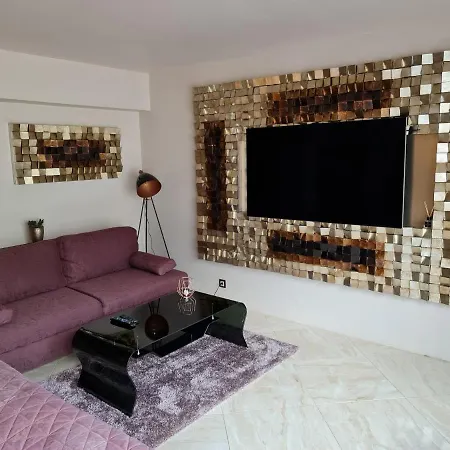 Grande Deluxe * Sliven