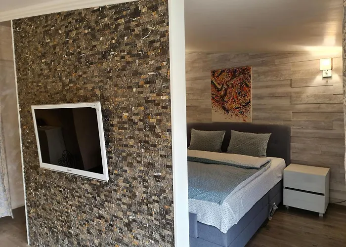 Grande Deluxe Apartment *