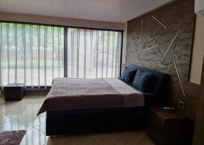 Grande Deluxe * Sliven