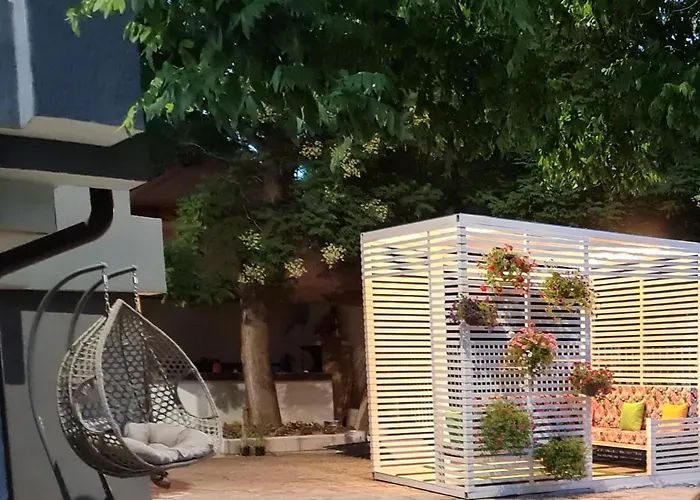 Grande Deluxe Apartment *